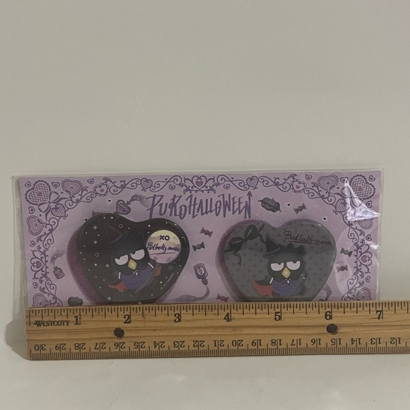 Badtz Maru 2023 Halloween Puroland Badge/Pin Set - Picture 6 of 7
